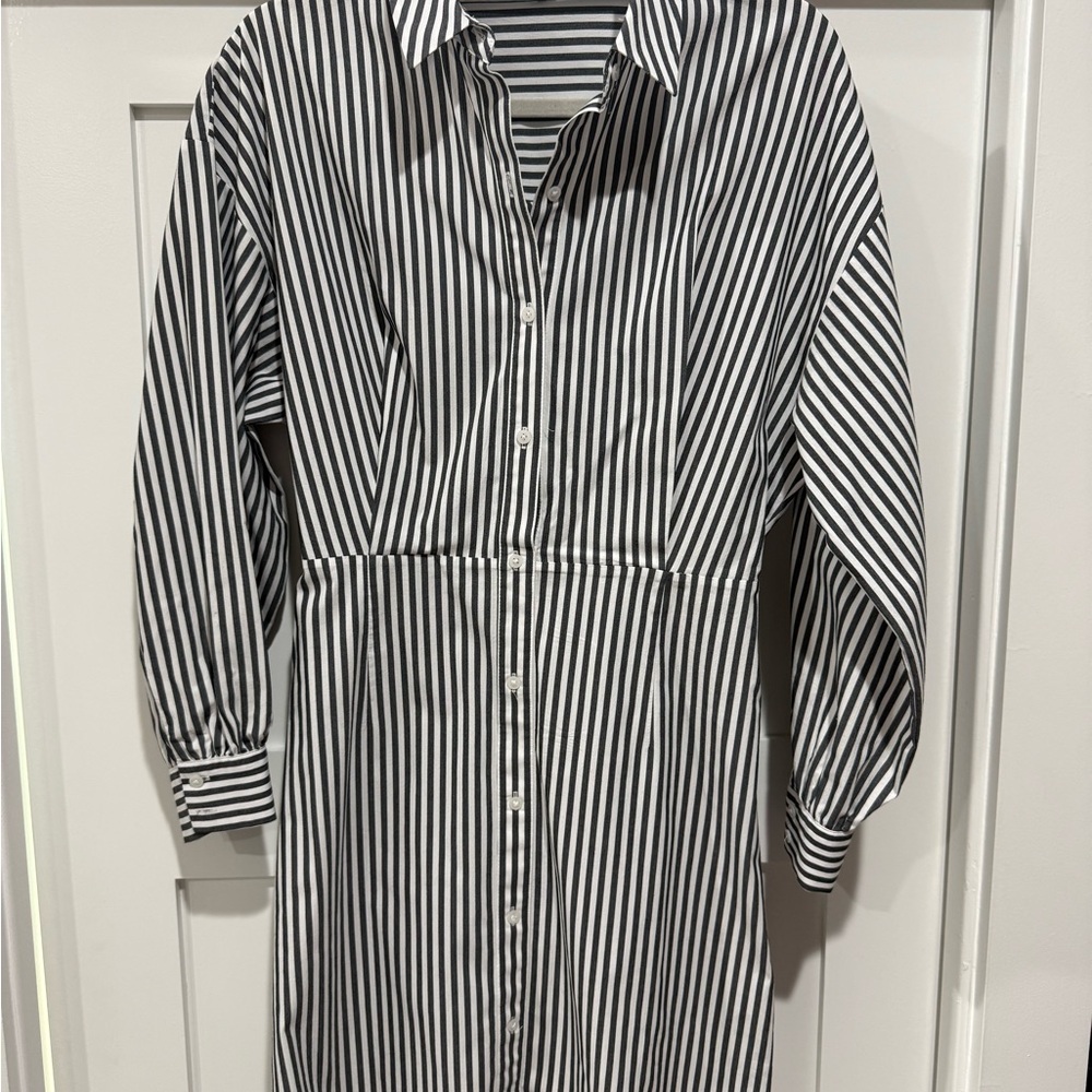 Express Black and White Vertical-Striped Mini Shirt Dress - Picture 5 of 12